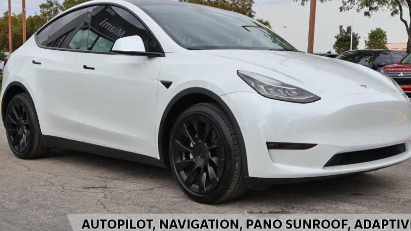 TESLA MODEL Y 2022 7SAYGDEE5NF325846 image